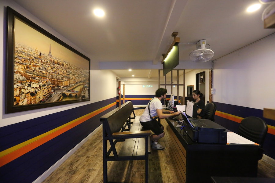 Balcony Party Hostel Beachfront - Adults Only, Krabi, Thailand