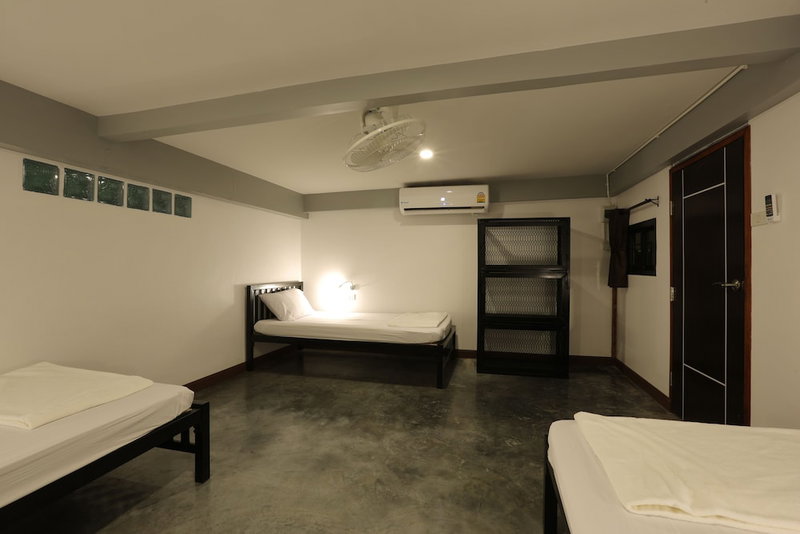 Balcony Party Hostel Beachfront - Adults Only, Krabi, Thailand