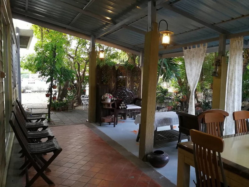 Nonnaisuan resort, Bangkok, Thailand