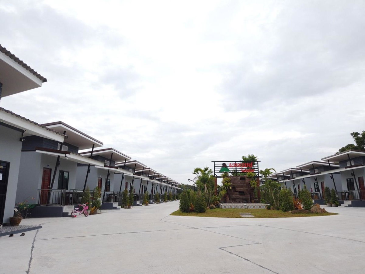 เดอะเบสรีสอร์ทพัทลุง, Thailand