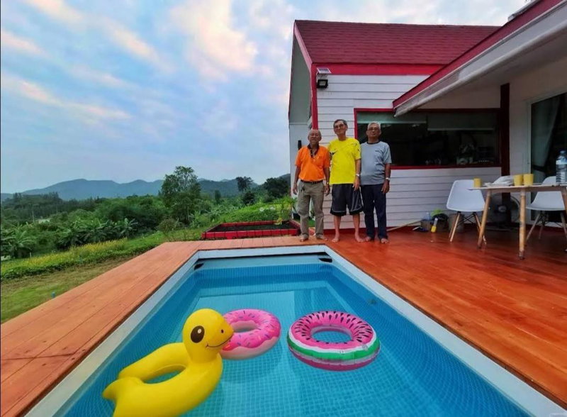 Farm Love Pool Villa Lake View Kaeng Krachan, Ban Khao Dok Mai, Thailand