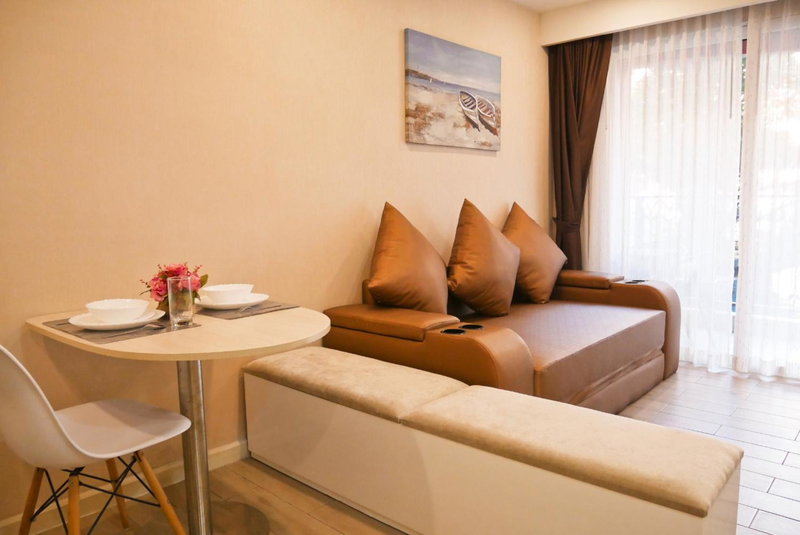 Seven Seas Resort Pattaya & Sofa bed, Jomtien Beach, Thailand