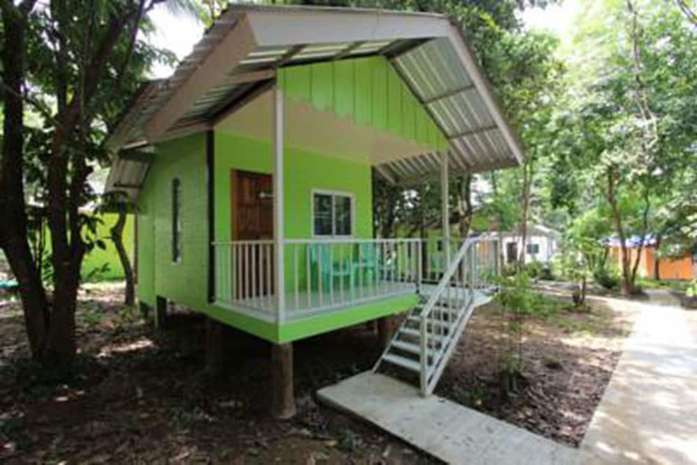 Hotel · Koh Phayam Greentawan Resort, Ranong