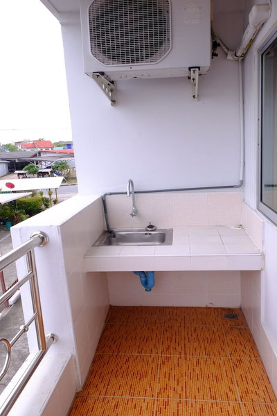 Banchang Apartment and Hotel, Ban Chang, Thailand