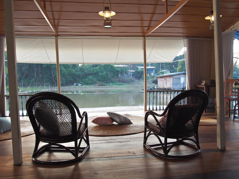 อยู่แพ PaeStay อุทัยธานี, Uthai Thani, Thailand