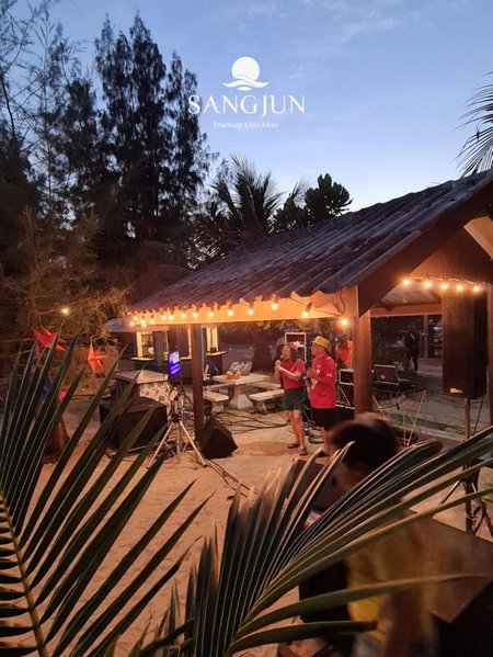 Sangjun On Beach Resort, Bang Saphan, Thailand