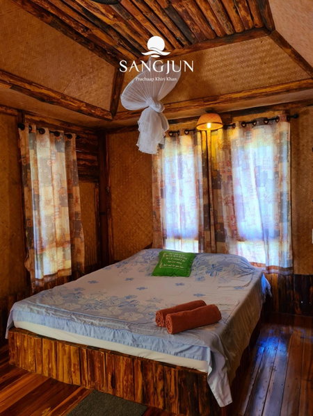 Sangjun On Beach Resort, Bang Saphan, Thailand