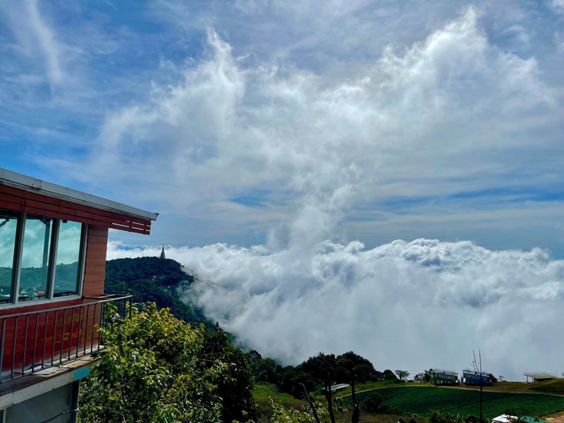 Viman Mok Phu Thap Boek, Ban Maeo Thap Boek, Thailand