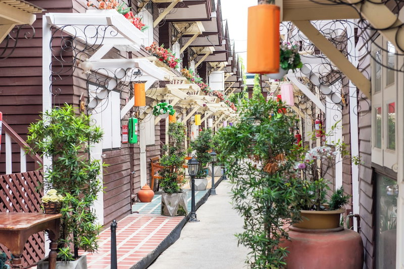Resort Bangphlat, Bangkok, Thailand