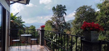 หลับสบายที่ดอยตุง Zuh meh ja Home lodge, Ban Pa Kluai La Hu, Thailand