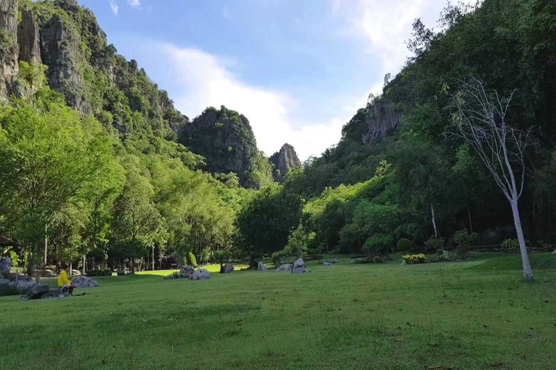 OYO 394 Nana Beach Cha Am, Cha Am, Thailand