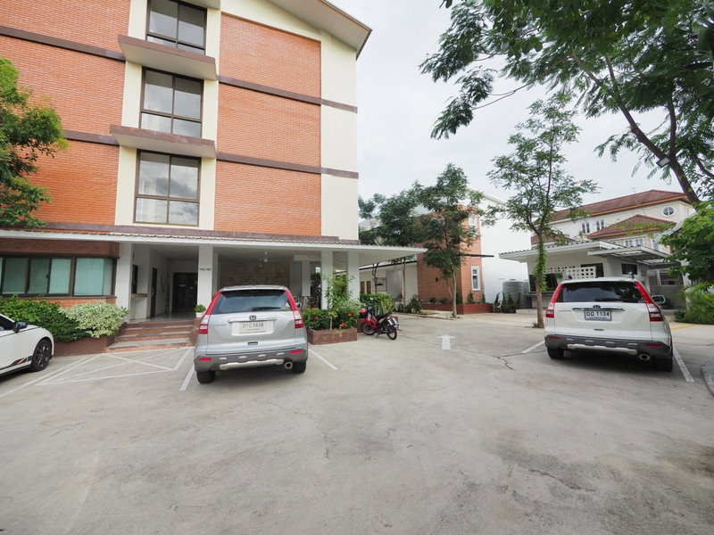 Prukpibul Apartment, Bangkok, Thailand