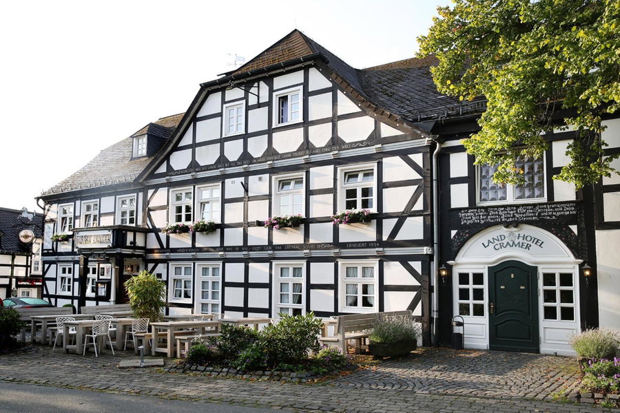 Landhotel & Gasthof Cramer, Warstein, Germany
