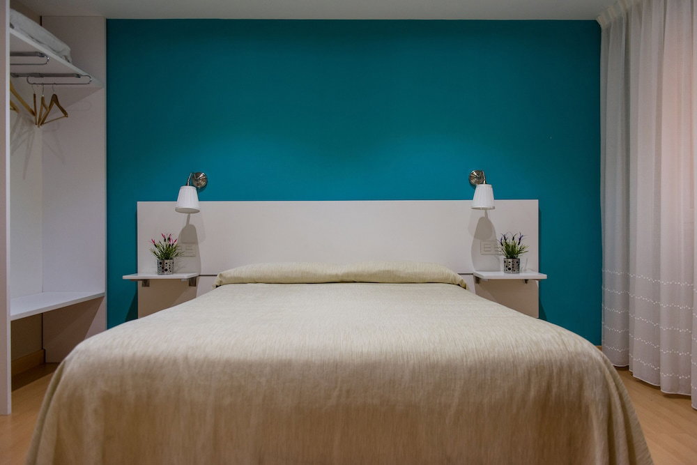 Hotel · Hostal Verona, Granada