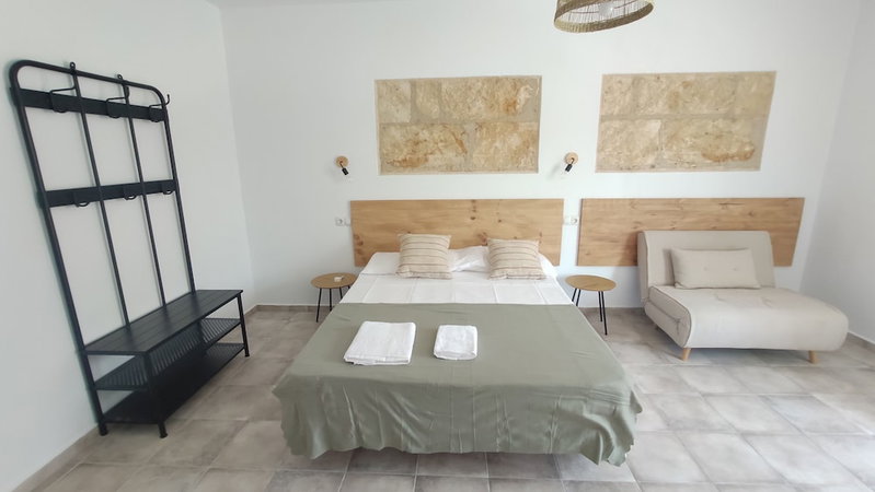 Hostal Alma, Alcúdia, Spain