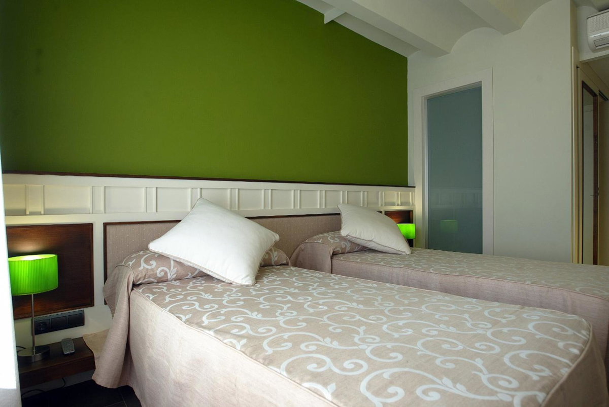 Hotel La Fonda Moreno, Spain