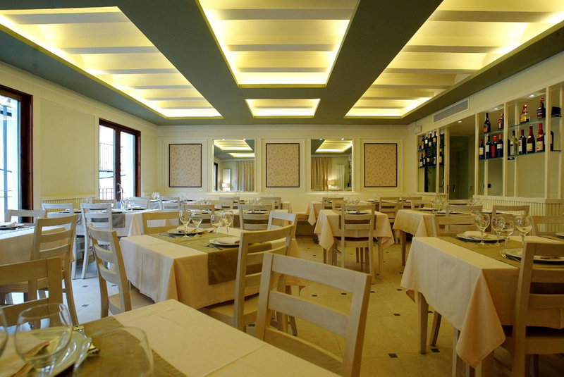 Hotel La Fonda Moreno, Morella, Spain
