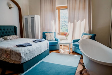 Casa les Pomeretes, El Figaró, Spain