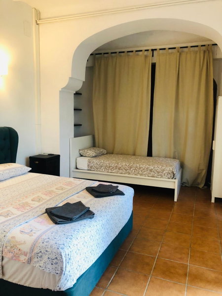 Casa les Pomeretes, El Figaró, Spain