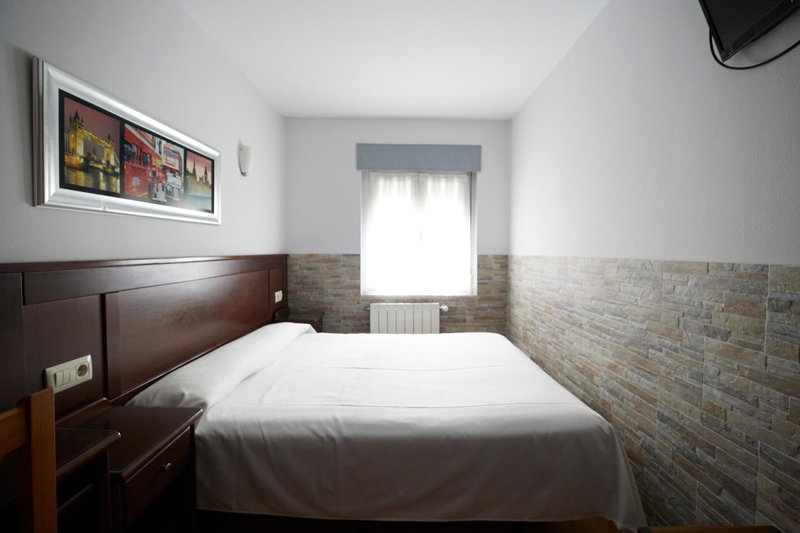 Pensión Serafín, Avilés, Spain