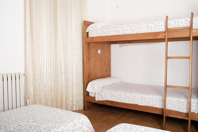 HOSTEL Rua 35, León, Spain