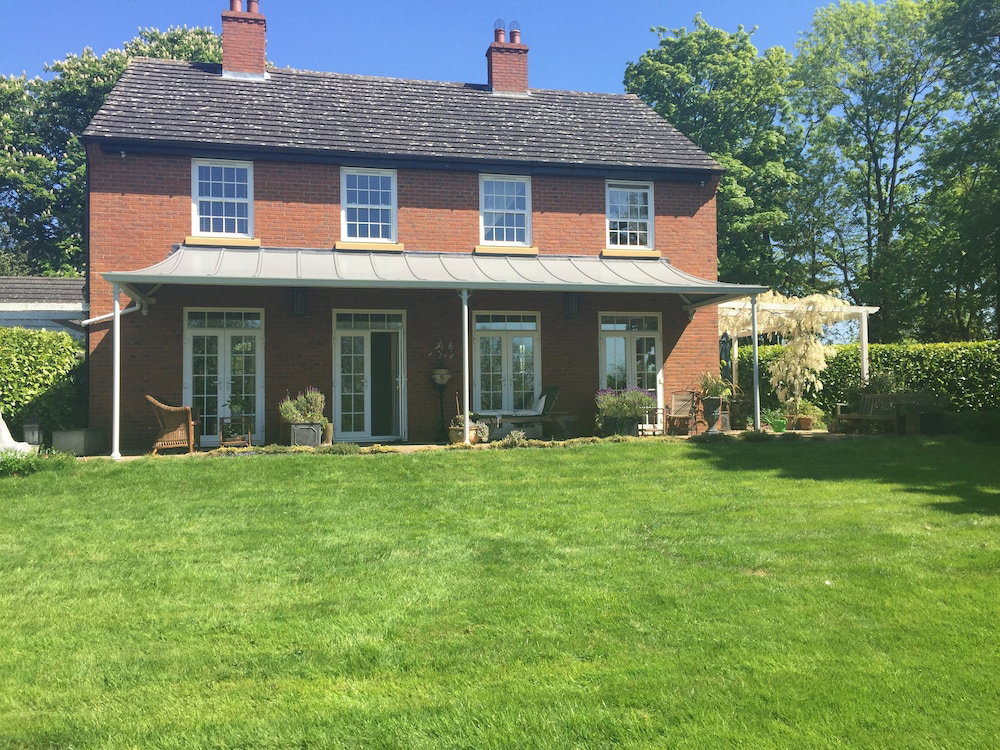 The Hall Farm B & B, United Kingdom