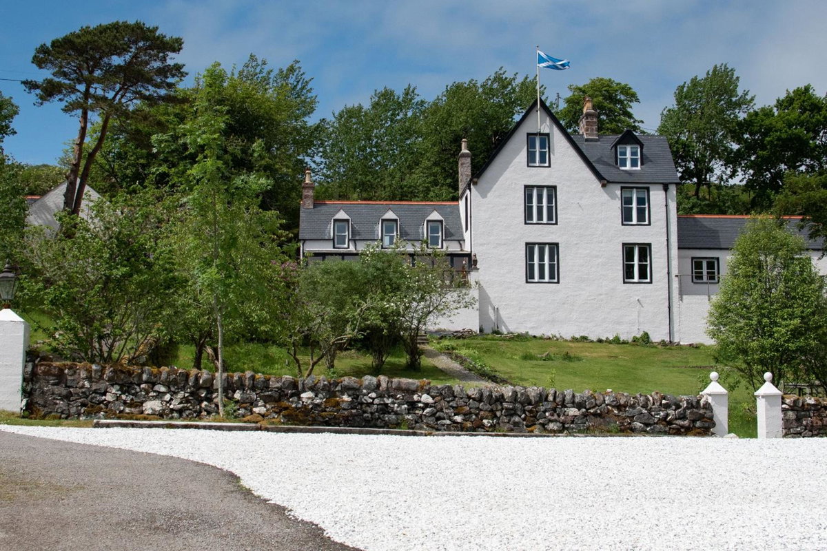 Hotel · The Albannach, Lochinver