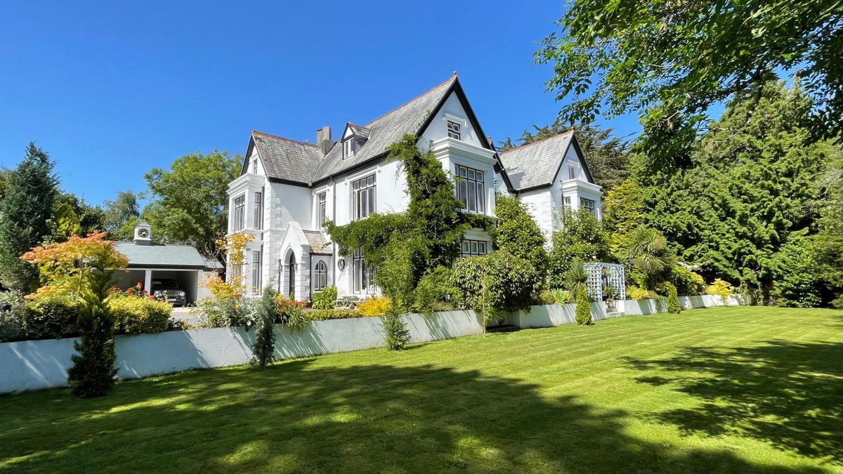 Penarwyn House, United Kingdom