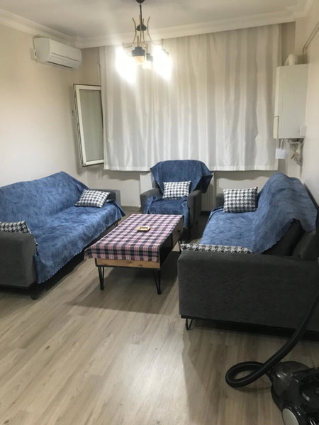 Hakan’s apartment, Istanbul, Turkey