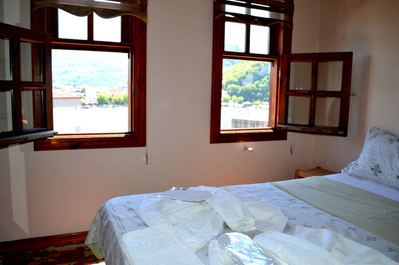 Yasar Marin Denizer Pansiyon, Amasra, Turkey