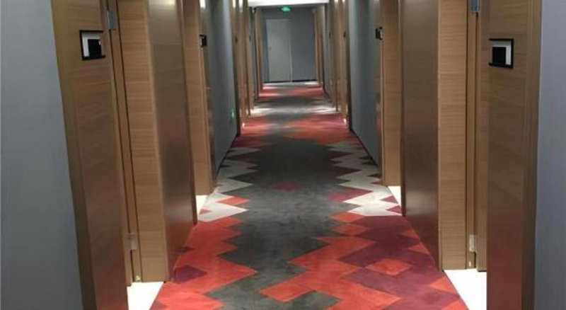 Borrman Hotel Maoming 7th Youcheng Road Municipal Government, Maoming, China