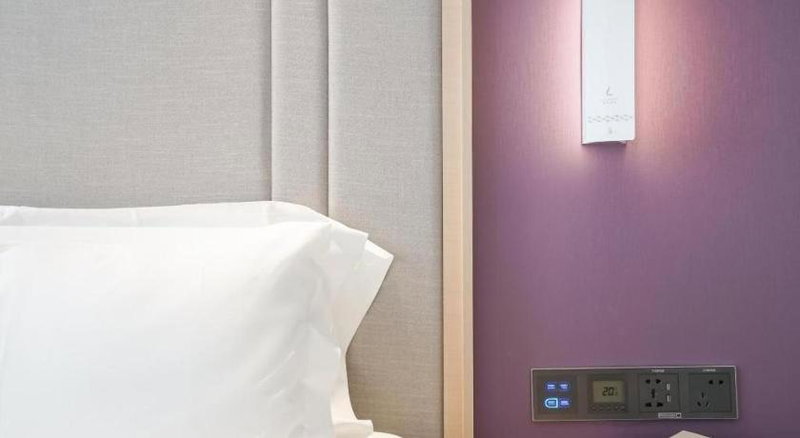 Lavande Hotel·Wuhan Jianghan Road Wanda Plaza, Wuhan, China
