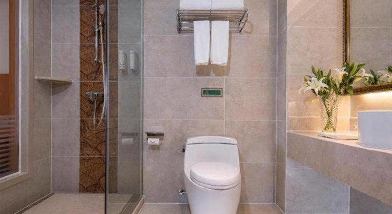 Vienna Hotel Guiyang North Station Dream City, Guiyang, China