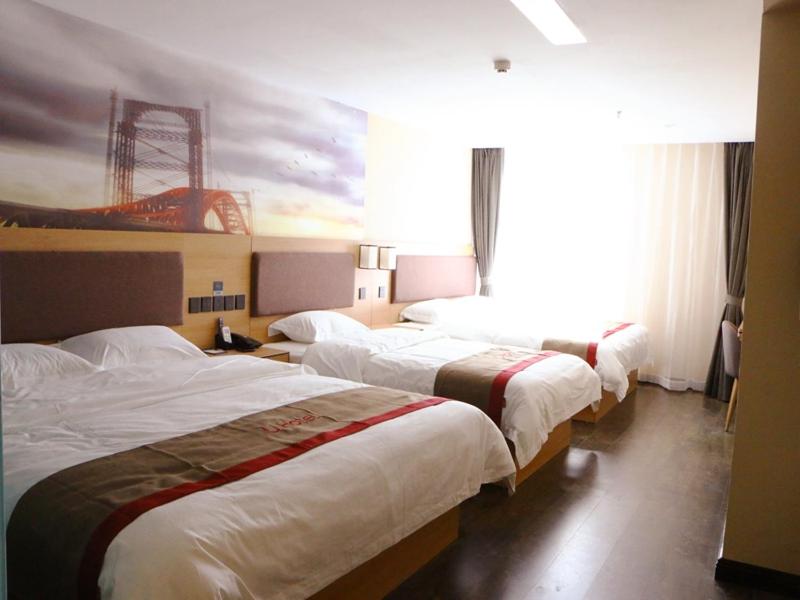Thank Inn Plus Hotel Shanxi Jinzhong Yuci District Yingbin West Street Yinhaixinyue, Jinzhong, China
