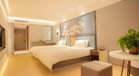Magnotel Hotel Anshun West High-Speed Railway Station, Anshun, China