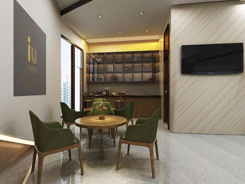IU Hotel Qingdao Golden Beach Xuejiadao Metro Station, Huangdao, China