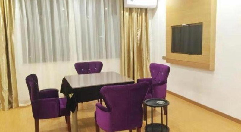 GreenTree Inn Shangrao Qianshan hekou old town Xinjiang longting shell hotel, Shangrao, China