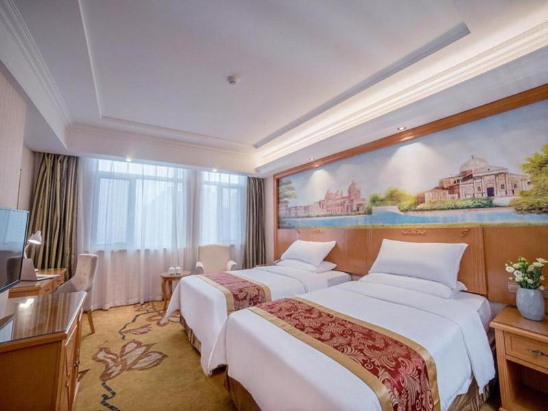 Vienna Hotel Hebei Tangshan Nanhu Park, Tangshan, China