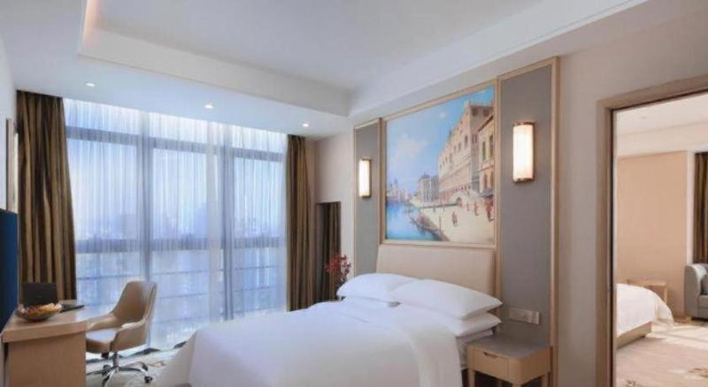 Vienna Hotel Fujian Fuqing Wanda Plaza, Fuqing, China