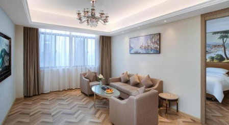Vienna Hotel Wuhu Ruifeng Shangbo City, Wuhu, China