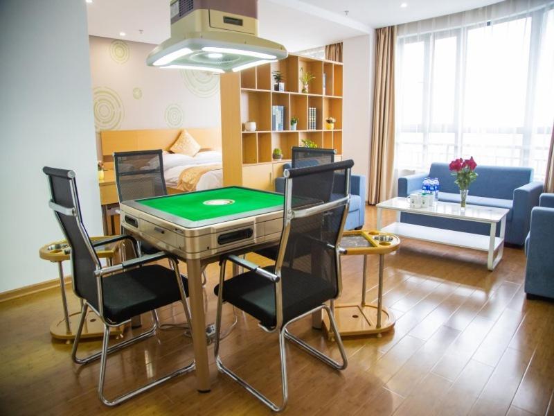 GreenTree Inn Cixi Zhouxiang Town Jiayue Plaza Business Hotel, Cixi, China