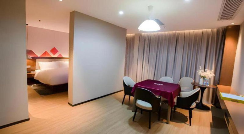 Borrman Hotel Baise High-speed Railway Station Hengning Plaza, Qitang, China