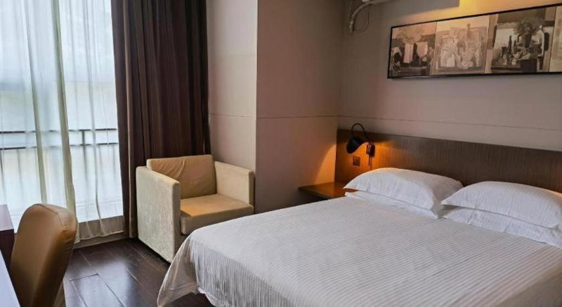 Jinjiang Inn Select Shanghai Zhangjiang High Tech Park Branch, Shanghai, China