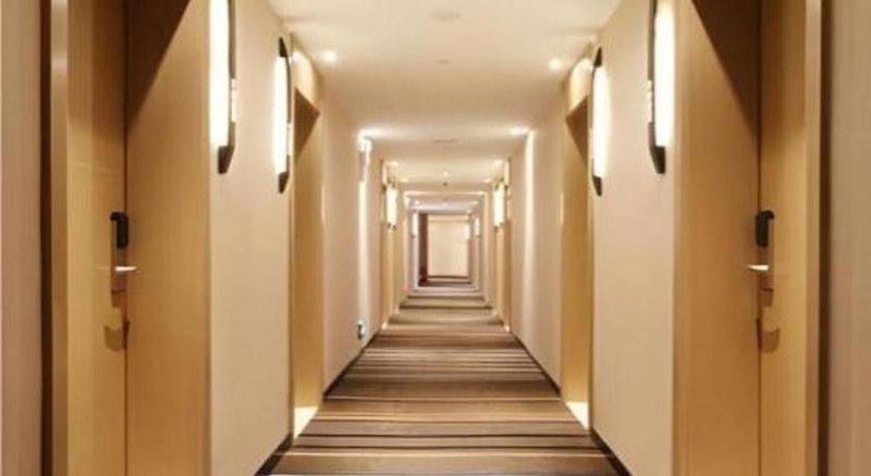 City Comfort Inn Wuhan Xudong Street Wangjiadun Metro Station, Wuhan, China