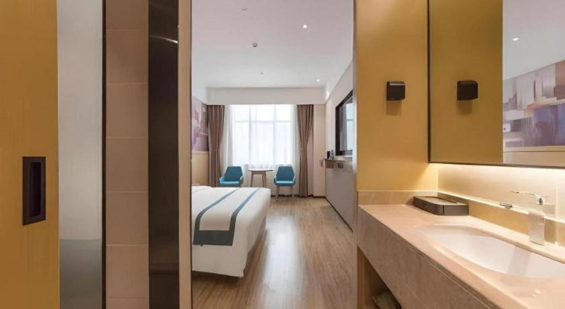 City Comfort Inn Kunming Qianxing Road Dashanghui Children's Hospital, Kunming, China