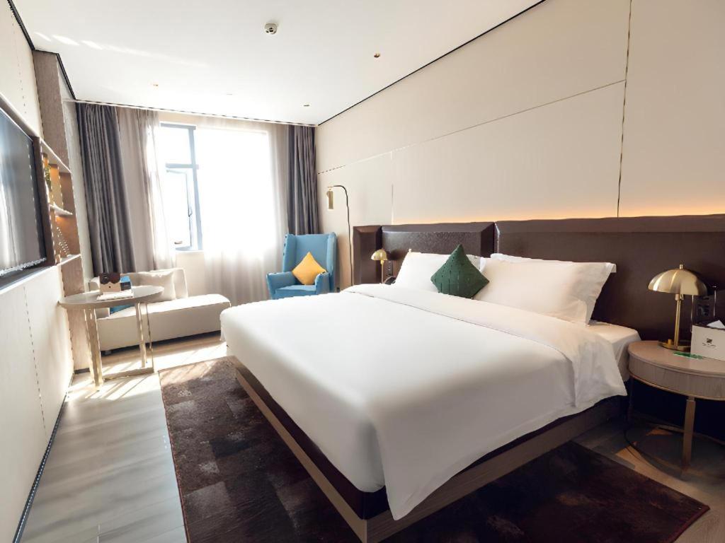 Echarm Plus Hotel Jingdezhen Sanbao Jiuji Town, China