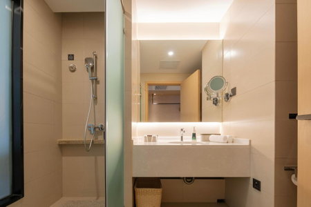 Atour X Hotel Chengdu Longquan Automobile City, Chengdu, China