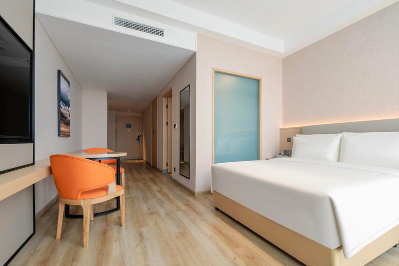 Atour X Hotel Chengdu Longquan Automobile City, Chengdu, China