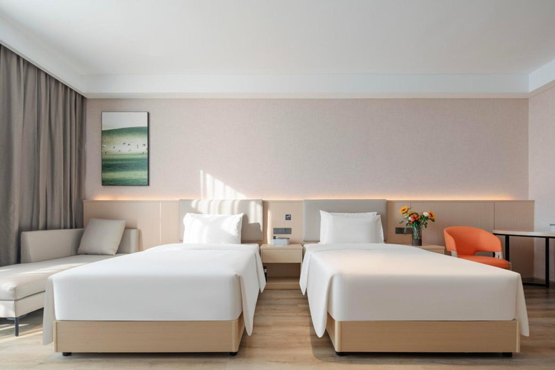 Atour X Hotel Chengdu Longquan Automobile City, Chengdu, China