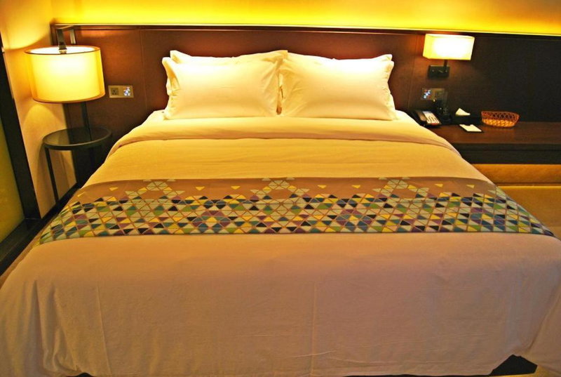 ZMAX Hotel Guangzhou Luogang Science City Shenzhou Road Metro Station, Guangzhou, China